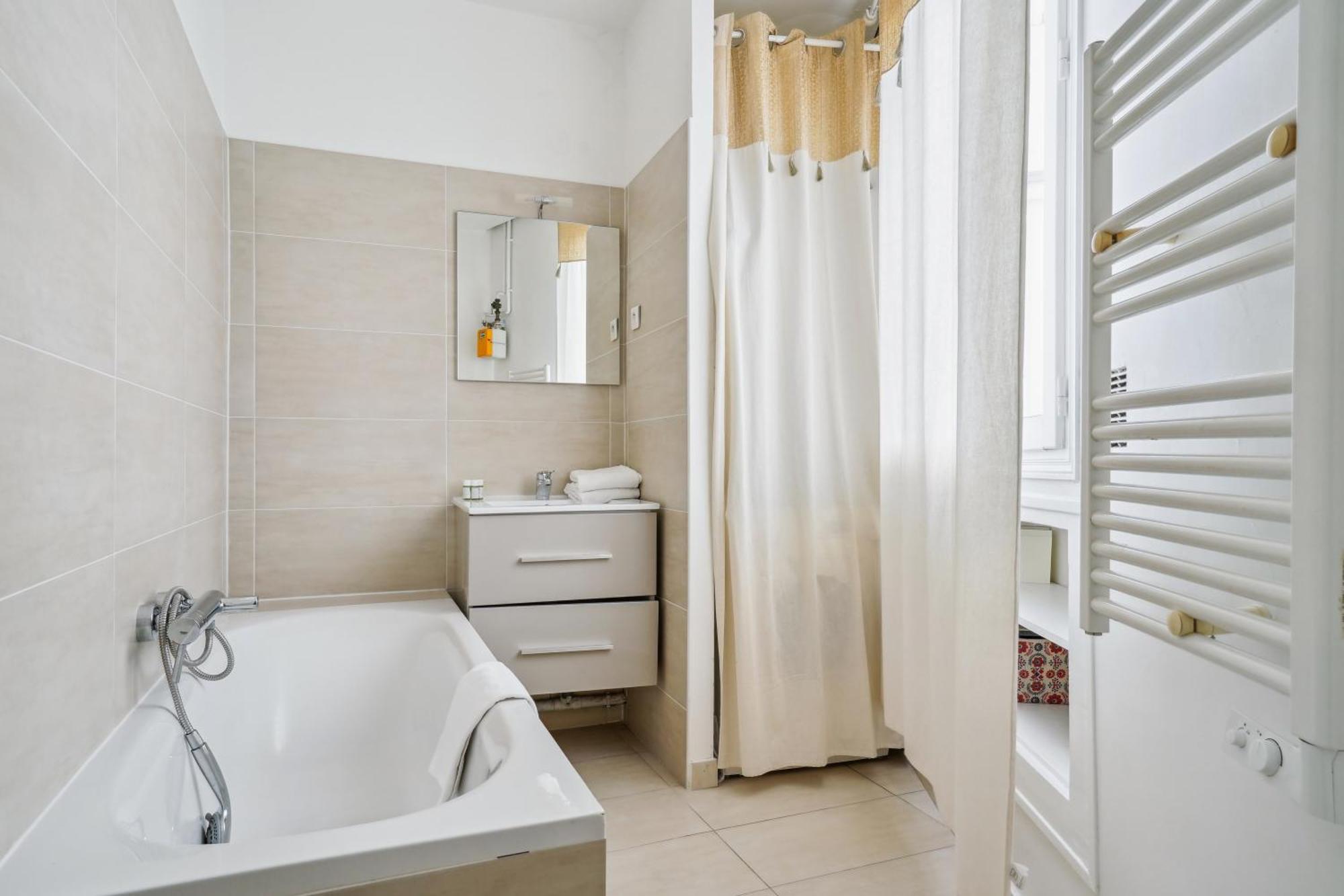 Luxury Apartment La Tour パリ エクステリア 写真